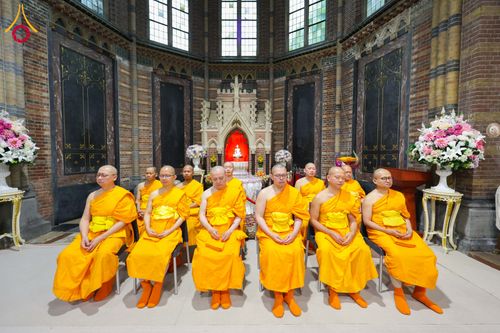 ภาพ No.329670:วันที่ 16 พฤษภาคม พ.ศ.2569 พิธีประดิษฐานพระประธาน และบรรจุพระบรมสารีริกธาตุ เนเธอร์เเลนด์
