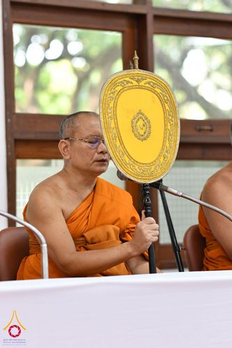 ภาพ No.344225:วันที่ 12 สิงหาคม พ.ศ. 2569  พสกนิกรชาวอำเภอคลองหลวง พร้อมใจร่วมพิธีสวดพระพุทธมนต์และทำบุญตักบาตรถวายพระราชกุศล เนื่องในวันคล้ายวันพระราชสมภพ สมเด็จพระบรมราชชนนีพันปีหลวง และวันแม่แห่งชาติ 12 สิงหาคม 2569