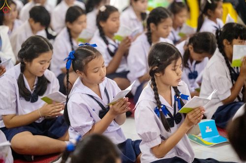 ภาพ No.293129:วันที่ 12 มกราคม พ.ศ. 2569 พิธีทอดผ้าป่าทำนุบำรุงศาสนสถาน ณ วัดไผ่โรงวัว ต.บางตาเถร อ.สองพี่น้อง จ.สุพรรณบุรี ในโครงการธรรมยาตรา กตัญญูบูชา มหาปูชนียาจารย์ พระมงคลเทพมุนี(สด จนฺทสโร) พระผู้ปราบมาร อนุสรณ์สถาน 7 แห่ง ปีที่ 14