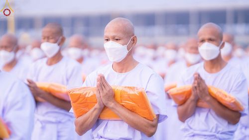 ภาพ No.64470:พิธีบรรพชาสามเณรธรรมทายาท โครงการอุปสมบทบูชาธรรมมหาปูชนียาจารย์ วันเสาร์ที่ 26 พฤศจิกายน พ.ศ. 2565 ณ วัดพระธรรมกาย จ.ปทุมธานี