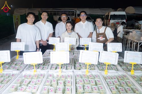 ภาพ No.298452:วันที่ 20 มกราคม พ.ศ. 2569 พิธีถวายภัตตาหารเป็นสังฆทาน แด่พระธรรมยาตรา ณ อนุสรณ์สถานบางปลา วัดบางปลา อำเภอบางเลน จังหวัดนครปฐม ในโครงการธรรมยาตรา กตัญญูบูชา มหาปูชนียาจารย์ พระมงคลเทพมุนี(สด จนฺทสโร) พระผู้ปราบมาร อนุสรณ์สถาน 7 แห่ง ปีที่ 14