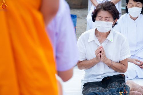 ภาพ No.78669:พิธีตัดปอยผมและปลงผมนาคธรรมทายาท  โครงการบรรพชาและอุปสมบทหมู่ วันคุ้มครองโลก วันที่ 26 มีนาคม พ.ศ.2566 ณ หมู่บ้านบรรลุธรรม วัดพระธรรมกาย