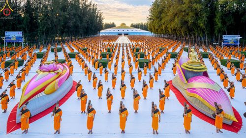 ภาพ No.41201:ประมวลภาพธรรมยาตรา ปฏิบัติธรรมและบันทึกภาพประวัติศาสตร์ ธรรมยาตรา ปีที่ 10