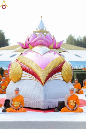 ภาพ No.41220:ประมวลภาพธรรมยาตรา ปฏิบัติธรรมและบันทึกภาพประวัติศาสตร์ ธรรมยาตรา ปีที่ 10