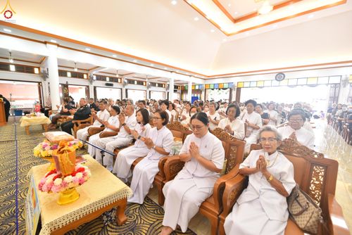 ภาพ No.282782:วันที่ 5 พฤศจิกายน พ.ศ.2568 พิธีทอดกฐินสามัคคีทั่วไทย 30,000 วัด  โดยคณะศิษยานุศิษย์ บูชาธรรม 81 ปี  หลวงพ่อธัมมชโย ณ วัดท้ายเมือง อ.เมือง จ.ราชบุรี