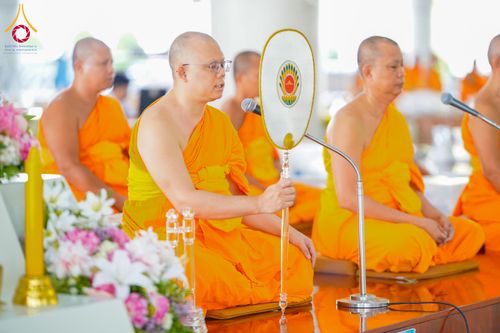 ภาพ No.310098:วันที่ 7 กุมภาพันธ์ พ.ศ. 2569 พิธีถวายภัตตาหารเมนูสวรรค์ เพื่อการบรรลุธรรม ณ หอฉันคุณยายอาจารย์ฯ วัดพระธรรมกาย