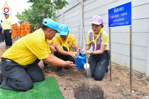 ภาพ No.152633:พิธีเททองหล่อพระพุทธรูปประจำสัตตมหาสถาน ธรรมอุทยานอุโบสถวัดสายสุวพรรณ - กิจกรรมปลูกต้นไม้เฉลิมพระเกียรติ พระบาทสมเด็จพระเจ้าอยู่หัว วันที่ 26 กรกฎาคม พ.ศ. 2567