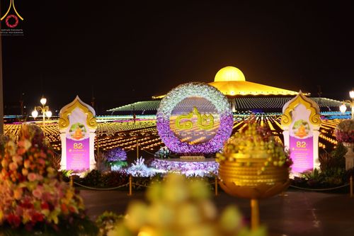ภาพ No.67912:พิธีเจริญพระพุทธมนต์ จุดประทีปถวายเป็นพุทธบูชา และพิธีฉลองชัยสวดมนต์บทธรรมจักร 4,990,000,082 จบ เนื่องในวาระอายุวัฒนมงคลครบ 82 ปี หลวงพ่อทัตตชีโว ณ พระมหาธรรมกายเจดีย์ วัดพระธรรมกาย จ.ปทุมธานี วันพุธที่ 21 ธันวาคม พ.ศ. 2565