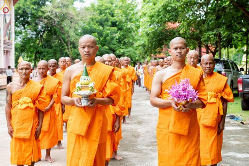 ภาพ No.231362:วันที่ 29 มิถุนายน พ.ศ. 2568 โครงการบรรพชาอุปสมบทหมู่รุ่นเข้าพรรษา ณ ศูนย์อบรมเยาวชนสุรินทร์