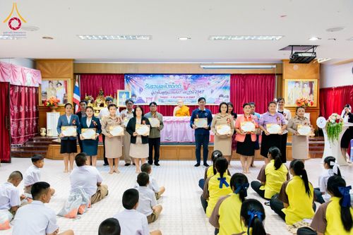 ภาพ No.184388:กิจกรรมวันรวมพลังเด็กดี V-Star ผู้นำฟื้นฟูศีลธรรมโลก ในวันที่ 11 ธันวาคม พ.ศ. 2567 ณ วิทยาลัยเทคโนโลยีบริหารธุรกิจ จังหวัดชัยภูมิ