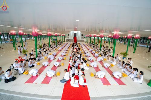 ภาพ No.112313:พิธีบรรพชาอุปสมบท โครงการอุปสมบทหมู่บูชาธรรม 115 ปี คุณยายอาจารย์ฯ, โครงการอุปสมบทหมู่ธรรมทายาท ระดับอุดมศึกษา รุ่นที่ 50 ภาคฤดูหนาว ณ โบสถ์พระไตรปิฎก วัดพระธรรมกาย จ.ปทุมธานี วันเสาร์ที่ 13 มกราคม พ.ศ. 2567