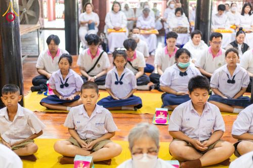 ภาพ No.199021:พิธีทอดผ้าป่าทำนุบำรุงศาสนสถาน ณ วัดบางปลา ตำบลบางปลา อำเภอบางเลน จังหวัดนครปฐม ในโครงการธรรมยาตรา กตัญญูบูชา มหาปูชนียาจารย์ พระมงคลเทพมุนี(สด จนฺทสโร) พระผู้ปราบมาร อนุสรณ์สถาน 7 แห่ง ปีที่ 13 วันที่ 21 มกราคม พ.ศ. 2568