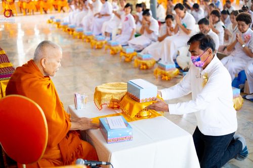 ภาพ No.189339:พิธีทอดผ้าป่าทำนุบำรุงศาสนสถาน ในโครงการธรรมยาตรา กตัญญูบูชา มหาปูชนียาจารย์ พระมงคลเทพมุนี(สด จนฺทสโร) พระผู้ปราบมาร อนุสรณ์สถาน 7 แห่ง ปีที่ 13 ณ วัดใหม่นพรัตน์  ต.เนินพระปรางค์ อ.สองพี่น้อง จ.สุพรรณบุรี วันที่ 5 มกราคม พ.ศ. 2568