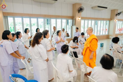 ภาพ No.153656:โครงการปฏิบัติธรรม อุบาสก อุบาสิกาแก้ว รุ่นที่ 1  ผู้แทนทอดกฐินสามัคคีสามหมื่นวัดทั่วไทย ระหว่างวันที่ 6-8 กันยายน พ.ศ. 2567 ณ ธุดงคสถานชลบุรี