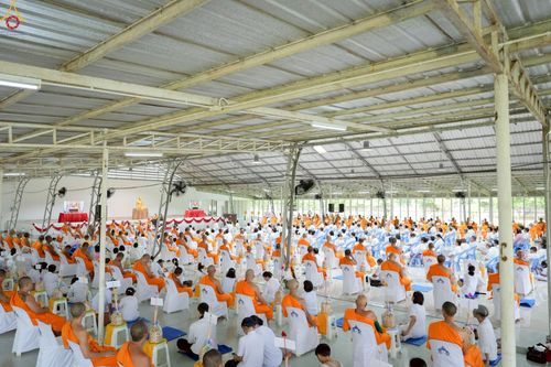 ภาพ No.248294:วันอาทิตย์ที่ 21 กันยายน พ.ศ. 2568 พิธีตักบาตร, พิธีทอดผ้าป่าบำรุงธุดงคสถานล้านนา, พิธีถวายกองทุนการศึกษาพระบาลี, พิธีถวายสลากภัตเป็นสังฆทาน เนื่องในโอกาสครบรอบ 39 ปี ธุดงคสถานล้านนา ณ ธุดงคสถานล้านนา อ.สันทราย จ.เชียงใหม่