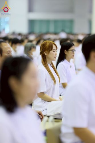 ภาพ No.232045:วันอาทิตย์ที่ 6 กรกฏาคม พ.ศ. 2568 พิธีตักบาตร ข้าวสารอาหารแห้ง  พิธีบูชาข้าวพระ สัมมนาพิเศษราชเหล็ก ณ สภาธรรมกายสากล วัดพระธรรมกาย