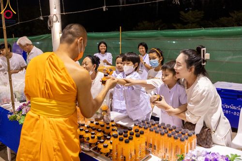 ภาพ No.95301:พิธีมุทิตาพระมหาเถระและพระเถระ ครั้งที่ 29 วันอาทิตย์ที่ 19 พฤศจิกายน พ.ศ. 2566 ณ ห้องแก้วสารพัดนึก สภาธรรมกายสากล วัดพระธรรมกาย