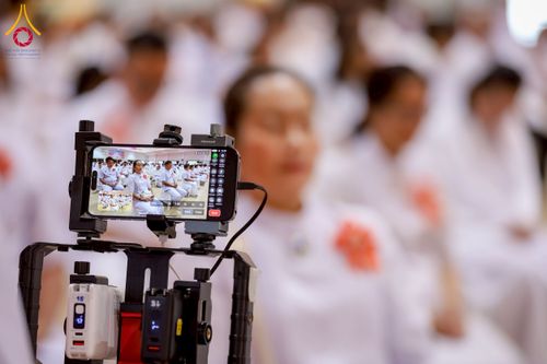 ภาพ No.255058:วันที่ 15 ตุลาคม พ.ศ. 2568 พิธีทอดกฐินสามัคคีประจำปี 2568 บูชาธรรม 81 ปี หลวงพ่อธัมมชโย ณ ศูนย์อบรมเยาวชนกาญจนบุรี