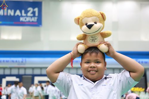 ภาพ No.103405:วันรวมพลังเด็กดี V-Star ผู้นำฟื้นฟูศีลธรรมโลก จังหวัดนครราชสีมา ณ เทอร์มินอล 21 โคราช ถ.มิตรภาพ ต.ในเมือง อ.เมืองนครราชสีมา จ.นครราชสีมา วันอังคารที่ 19 ธันวาคม พ.ศ. 2566