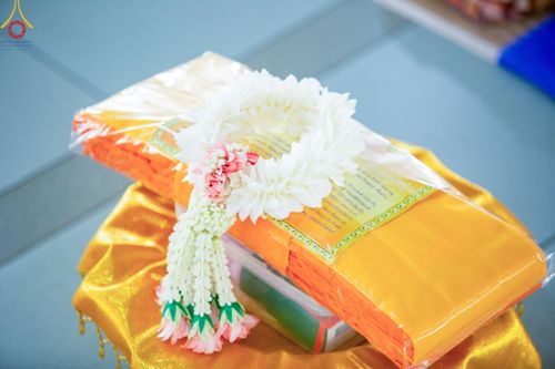 ภาพ No.115569:พิธีเจริญพระพุทธมนต์ และถวายภัตตาหาร ในวาระครบ 115 ปี วันคล้ายวันเกิด คุณยายอาจารย์ มหารัตนอุบาสิกาจันทน์ ขนนกยูง (ผู้ให้กำเนิดวัดพระธรรมกาย) วันศุกร์ที่ 19 มกราคม พ.ศ. 2567 ณ หอฉันคุณยายอาจารย์ วัดพระธรรมกาย