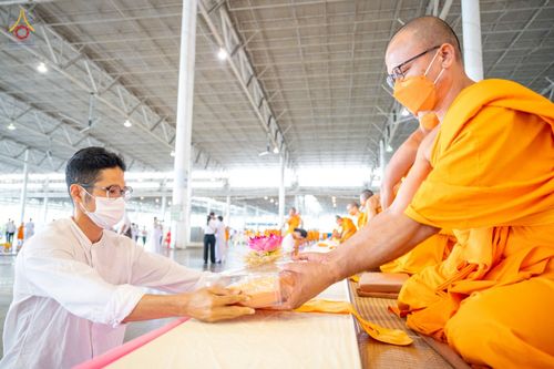 ภาพ No.91181:พิธีร่วมบุญกฐินสัมฤทธิ์ปีที่ 16 และกฐินสมทบวัดกัลยาณมิตรทั้งภายใน และต่างประเทศปีที่ 6 ณ บ้านแก้วเรือนทองคุณยายฯ วัดพระธรรมกาย วันเสาร์ที่ 21 ตุลาคม พ.ศ. 2566