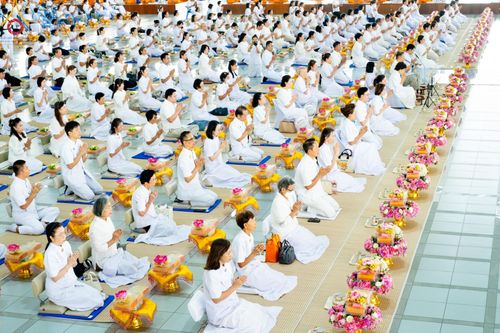 ภาพ No.157695:พิธีถวายภัตตาหารเมนูสวรรค์ ในพรรษาแห่งการเข้าถึงธรรม วันเสาร์ที่ 28 กันยายน พ.ศ. 2567 ณ หอฉันคุณยายอาจารย์ฯ วัดพระธรรมกาย