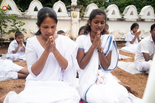 ภาพ No.141073:PhotoStory มหาศรัทธา ธรรมยาตราศรีลังกา EP.6 พิธีจุดวิสาขประทีป 6 วัด ถวายเป็น พุทธบูชา  โครงการสยาม-ลังกา ธรรมยาตรา  ฉลองเทศกาลวิสาขบูชาแห่งชาติ ศรีลังกา  บูชาธรรม 80 ปี หลวงพ่อธัมมชโย วันที่ 16 พฤษภาคม พ.ศ. 2567