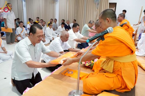 ภาพ No.227605:วันที่ 7 มิถุนายน พุทธศักราช 2568 วิสาขบูชาบนเกาะสุมาตรา ถวายเป็นพระราชกุศล แด่ “สมเด็จพระนางเจ้าสุทิดา พระบรมราชินี”