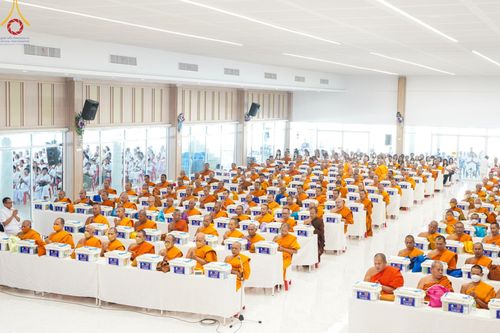 พิธีถวายสังฆทาน 323 วัด 4 จังหวัดชายแดนภาคใต้ ครั้งที่ 166 ณ ศูนย์ปฏิบัติธรรมภาคใต้ อ.บางกล่ำ จ.สงขลา วันเสาร์ที่ 17 กุมภาพันธ์ พ.ศ. 2567