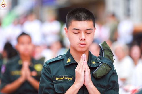 ภาพ No.237365:วันที่ 9-10 สิงหาคม พ.ศ. 2568 การเตรียมงาน เก็บงาน ของเจ้าหน้าที่ทุกสถานะ ในงานมหาสังฆทาน ตักบาตรพระ 10,000 รูป ใจกลางเมืองหาดใหญ่ จ.สงขลา