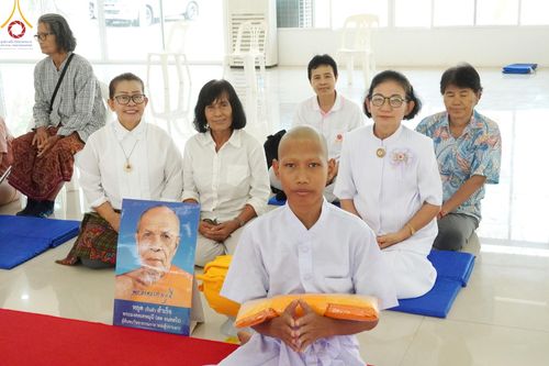 ภาพ No.134869:พิธีตัดปอยผม พิธีขอขมารับผ้าไตร พิธีบรรพชา และพิธีถวายบาตร ในโครงการบรรพชาสามเณร ฟื้นฟูพระพุทธศาสนาทั่วไทย  ณ ศูนย์ปฏิบัติธรรมและศูนย์อบรมเยาวชนเพชรบุรี ต.ท่าแลง อ.ท่ายาง จ.เพชรบุรี