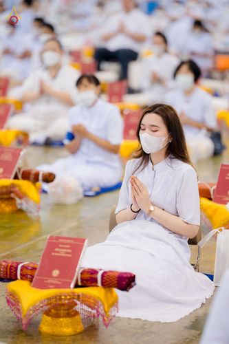 ภาพ No.80547:พิธีถวายทุนสนับสนุนการสร้าง พระไตรปิฎกฉบับธรรมชัย วันเสาร์ที่ 29 เมษายน พ.ศ. 2566 ณ สภาธรรมกายสากล วัดพระธรรมกาย