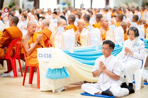 ภาพ No.238848:วันเสาร์ที่ 16 สิงหาคม พ.ศ. 2568 งานบุญประจำปี ครั้งที่ 20 พิธีทักษิณานุปทานแด่บรรพชน ตระกูลผ่องสวัสดิ์และหมู่ญาติที่ล่วงลับไปแล้ว ณ พระมหาเจดีย์ทัตตชีโว ศูนย์อบรมเยาวชนกาญจนบุรี