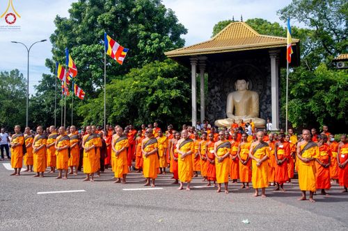 ภาพ No.139885:PhotoStory มหาศรัทธา ธรรมยาตราศรีลังกา EP.2 พิธีเปิดโครงการสยาม-ลังกา ธรรมยาตรา ฉลองเทศกาลวิสาขบูชาแห่งชาติ ศรีลังกา บูชาธรรม 80 ปีหลวงพ่อธัมมชโย เมื่อวันที่ 17 พฤษภาคม พ.ศ. 2567