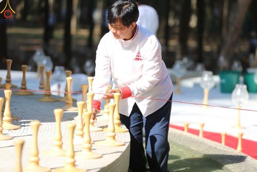 ภาพ No.106986:V.3 ตั้งใจ การเตรียมงาน เก็บงาน การรับบุญของเจ้าหน้าที่หน่วยงานต่างๆ เพื่อโครงการธรรมยาตรา กตัญญูบูชามหาปูชนียาจารย์ พระมงคลเทพมุนี (สด จนฺทสโร) พระผู้ปราบมาร อนุสรณ์สถาน 7 แห่ง ปีที่ 12 ระหว่างวันที่ 2 - 31 มกราคม พ.ศ. 2567