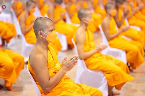 ภาพ No.88165:พิธีมุทิตาสักการะ เปรียญธรรม 9,6,3 และบาลีศึกษา 6,3  พิธีมอบดวงแก้วสามเณรทรงบาลีไวยากรณ์ วันอาทิตย์ 17 กันยายน พ.ศ. 2566 ณ สภาธรรมกายสากล วัดพระธรรมกาย