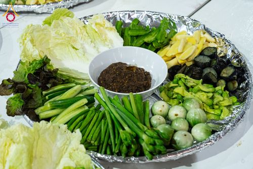 ภาพ No.121246:พิธีถวายภัตตาหารเป็นสังฆทาน แด่คณะพระธรรมยาตราฯ ในโครงการธรรมยาตรากตัญญูบูชา มหาปูชนียาจารย์ พระมงคลเทพมุนี(สด จนฺทสโร) พระผู้ปราบมาร อนุสรณ์สถาน 7 แห่ง ปีที่ 12 วันที่ 30 มกราคม พ.ศ. 2567 ณ สภาธรรมกายสากล วัดพระธรรมกาย