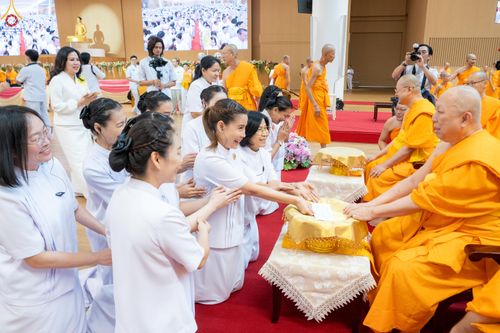 ภาพ No.343334:วันที่ 16 สิงหาคม พ.ศ.2569 พิธีมุทิตาสักการะพระราชาคณะ ณ ห้องแก้วสารพัดนึก 2 วัดพระธรรมกาย