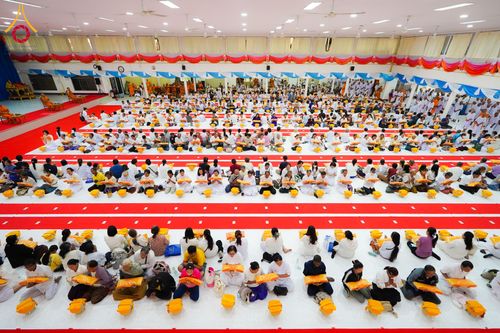 ภาพ No.281160:วันที่ 4 ธันวาคม พ.ศ. 2568 พิธีบรรพชาสามเณร ในโครงการบวชบูชาธรรมมหาปูชนียาจารย์  ณ วัดกลางพระอารามหลวง จังหวัดบุรีรัมย์