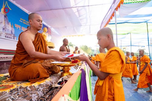 ภาพ No.131194:Photo Story ปฐมบรรพชาชาวพุทธมาร์มา Episode 4/5 วันที่ 13 กุมภาพันธ์พ.ศ. 2567 ณ วัดธัมจักร อรัญกุฏิ บังกลาเทศ