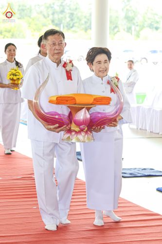 ภาพ No.329544:วันอาทิตย์ที่ 24 พฤษภาคม พ.ศ. 2569 พิธีทอดผ้าป่าฉลองเจดีย์ ปีที่ 2 ณ ศูนย์อบรมเยาวชนปัตตานี จ.ปัตตานี