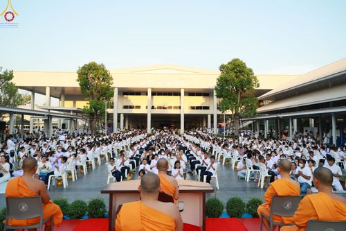 ภาพ No.78416:พิธีตัดปอยผม โครงการหน่อแก้วเปรียญธรรมรุ่นที่ 11  วันที่ 26 มีนาคม พ.ศ.2566  ณ หมู่กุฏิสามเณร อาคารค่ายจองแชมป์ วัดพระธรรมกาย