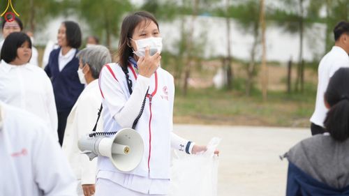 ภาพ No.119570:V.18 ทันทีม การเตรียมงาน เก็บงาน การรับบุญของเจ้าหน้าที่หน่วยงานต่างๆ เพื่อโครงการธรรมยาตรา กตัญญูบูชามหาปูชนียาจารย์ พระมงคลเทพมุนี (สด จนฺทสโร) พระผู้ปราบมาร อนุสรณ์สถาน 7 แห่ง ปีที่ 12 ระหว่างวันที่ 2 - 31 มกราคม พ.ศ.2567