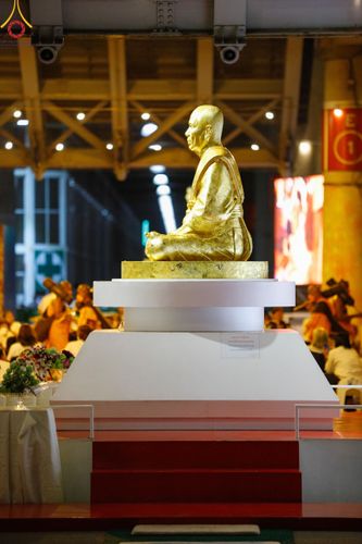 ภาพ No.120496:พิธีต้อนรับพระธรรมยาตรา ในโครงการธรรมยาตรา กตัญญูบูชา มหาปูชนียาจารย์ พระมงคลเทพมุนี(สด จนฺทสโร) พระผู้ปราบมาร อนุสรณ์สถาน 7 แห่ง ปีที่ 12 วันที่ 28 มกราคม พ.ศ. 2567 ณ วัดพระธรรมกาย จ.ปทุมธานี (ชุดที่ 2)