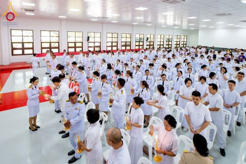 ภาพ No.227266:วันอังคารที่ 3 มิถุนายน พ.ศ. 2568 นายอำเภอคลองหลวง นำพสกนิกรรวมใจภักดิ์ สมเด็จพระนางเจ้าฯ พระบรมราชินี เนื่องในโอกาสวันเฉลิมพระชนมพรรษา ณ อาคารปลูกศรัทธา 2 วัดพระธรรมกาย อ.คลองหลวง จ.ปทุมธานี