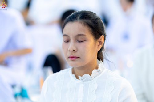 ภาพ No.292210:วันที่ 10 มกราคม พ.ศ. 2569 พิธีจุดประทีปถวายเป็นพุทธบูชา และบูชาธรรมมหาปูชนียาจารย์  ณ อนุสรณ์สถานคลองบางนางแท่น อ.สามพราน จ.นครปฐม ในโครงการธรรมยาตรา กตัญญูบูชา มหาปูชนียาจารย์ พระมงคลเทพมุนี(สด จนฺทสโร) พระผู้ปราบมาร อนุสรณ์สถาน 7 แห่ง ปีที่ 14