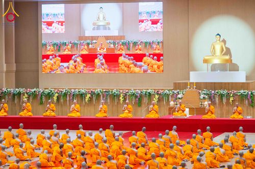 ภาพ No.319576:วันเสาร์ที่ 4 เมษายน พ.ศ.2569 พิธีขอขมา มอบผ้าไตร และถวายบาตรแด่นาคธรรมทายาท ในโครงการบรรพชาสามเณรฟื้นฟูพระพุทธศาสนาทั่วไทย โครงการหน่อแก้วเปรียญธรรม รุ่นที่ 14 โครงการสามเณรยุวธรรมทายาท รุ่นที่ 34 โครงการสามเณรมัชฌิมธรรมทายาท รุ่นที่ 30 ณ สภาธรรมกายสากล