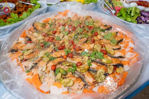 ภาพ No.287380:วันที่ 3 มกราคม พ.ศ.2569 พิธีถวายภัตตาหารเป็นสังฆทาน แด่พระธรรมยาตรา ณ วัดพระธรรมกาย  จังหวัดปทุมธานี ในโครงการธรรมยาตรา กตัญญูบูชา มหาปูชนียาจารย์ พระมงคลเทพมุนี(สด จนฺทสโร) พระผู้ปราบมาร อนุสรณ์สถาน 7 แห่ง ปีที่ 14