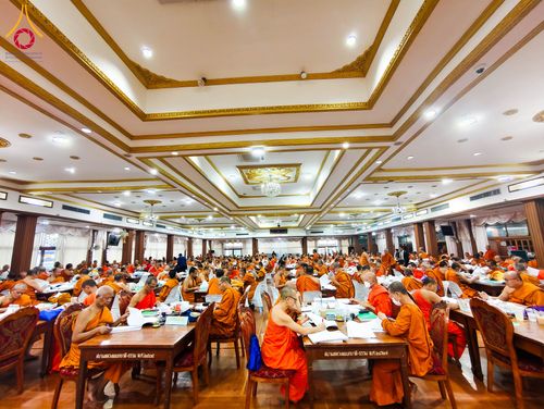 ภาพ No.281341:วันที่ 25 ธันวาคม พ.ศ. 2568 บรรยากาศการตรวจใบข้อสอบธรรมสนามหลวง  นักธรรมชั้นเอก และธรรมศึกษาชั้นเอก ส่วนภูมิภาค  ณ ศาลาอบรมสงฆ์ วัดสามพระยาวรวิหาร เขตพระนคร กรุงเทพมหานคร