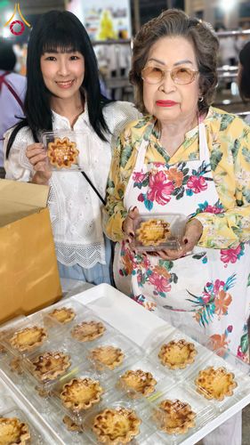 ภาพ No.303016:วันที่ 26 มกราคม พ.ศ. 2569 พิธีถวายภัตตาหารเป็นสังฆทาน แด่พระธรรมยาตรา ณ วัดพระธรรมกาย  จังหวัดปทุมธานี ในโครงการธรรมยาตรา กตัญญูบูชา มหาปูชนียาจารย์ พระมงคลเทพมุนี(สด จนฺทสโร) พระผู้ปราบมาร อนุสรณ์สถาน 7 แห่ง ปีที่ 14